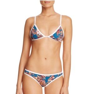 Tavik Jett triangle top & bottom